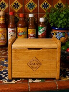 TABASCO Brand Hot Sauce Golden Oak Wooden Wood Kitchen Recipe Card File Box FLAW